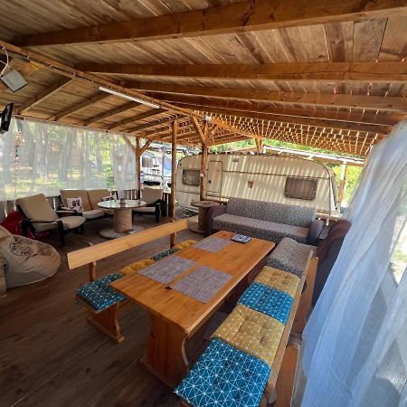 Каравана Чайка Hotell Sozopol Eksteriør bilde